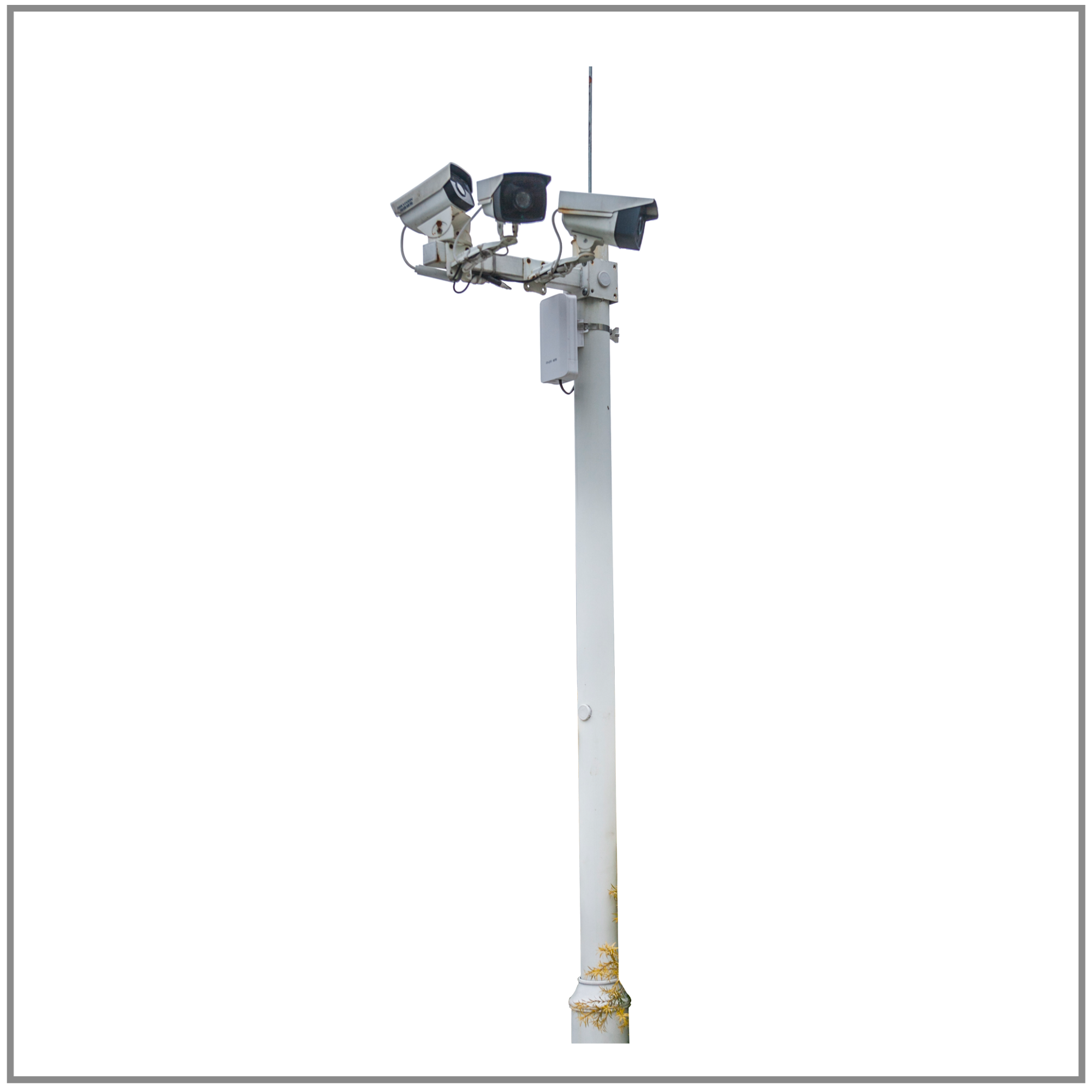 TRAFFIC SURVEILLANCE CAMERA